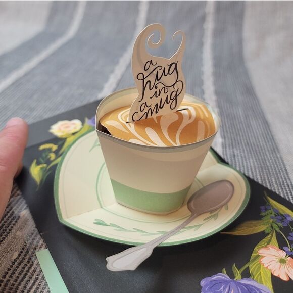 NEW- UWP Luxe Pop-Up Cards Bundle (3) - Picture 10 of 11